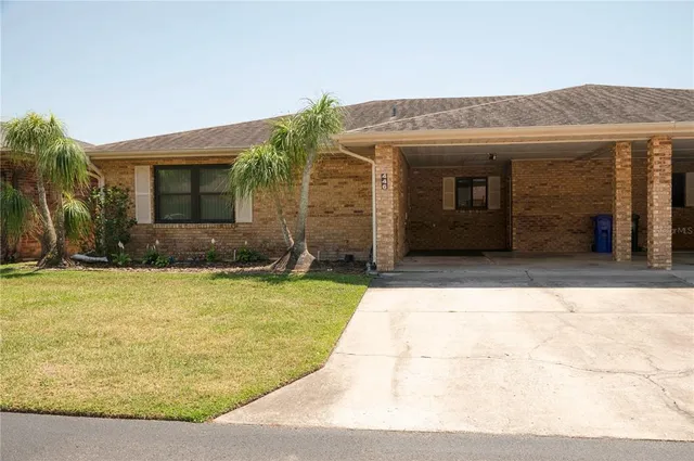 $228,900 | 446 Lake Carolyn Circle, Lakeland, FL 33813