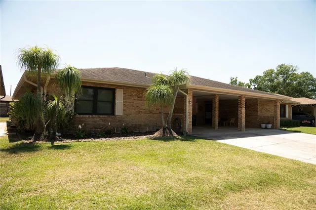 $228,900 | 446 Lake Carolyn Circle, Lakeland, FL 33813
