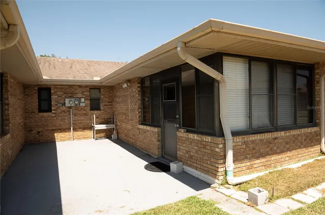 $228,900 | 446 Lake Carolyn Circle, Lakeland, FL 33813