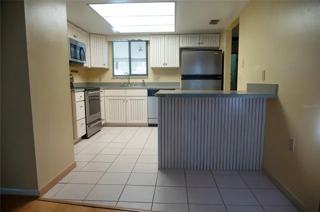 $228,900 | 446 Lake Carolyn Circle, Lakeland, FL 33813