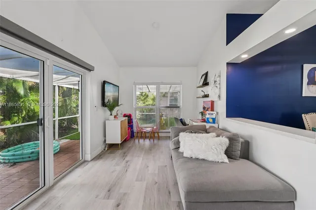 $528,999 | 10681 Lago Welleby Drive, Sunrise, FL 33351