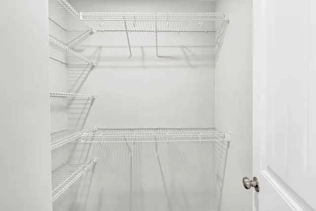 $389,900 | 906 Inverness Lane, Clarksville, TN 37043