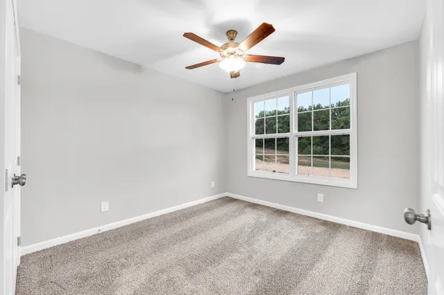 $389,900 | 906 Inverness Lane, Clarksville, TN 37043