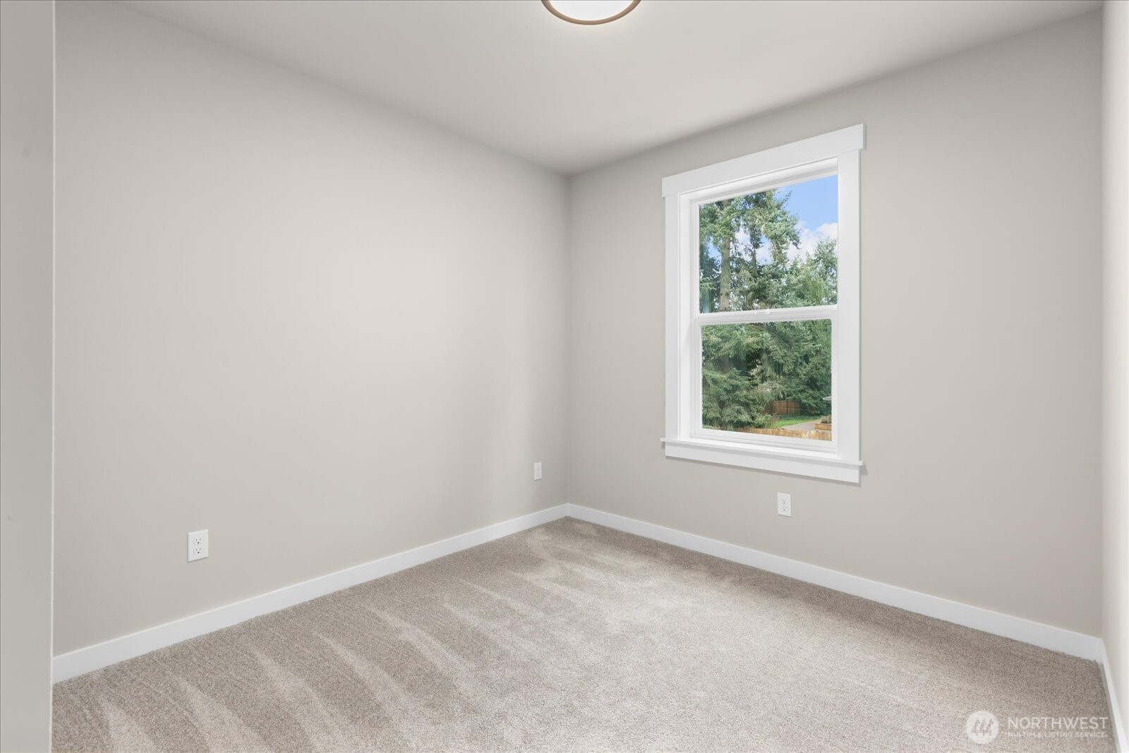 3502 Alaska Road Brier, WA 98036 - Photo 37 of 40