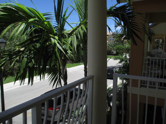 1365 Piazza Pitti Boynton Beach, FL 33426 - Photo 11 of 18 IMG_2894