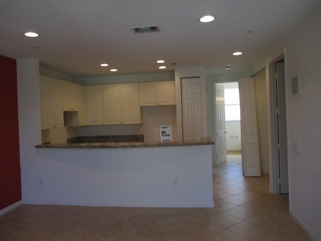 1365 Piazza Pitti Boynton Beach, FL 33426 - Photo 6 of 18 IMG_2882
