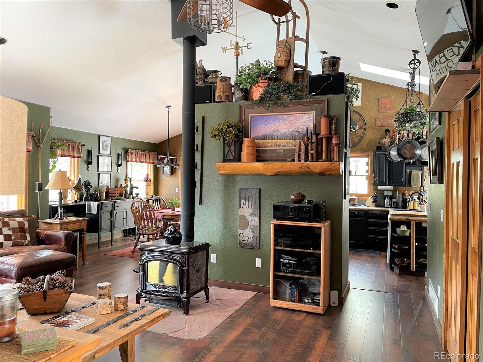 288 Spring Valley Bailey, CO 80421 - Photo 5 of 40