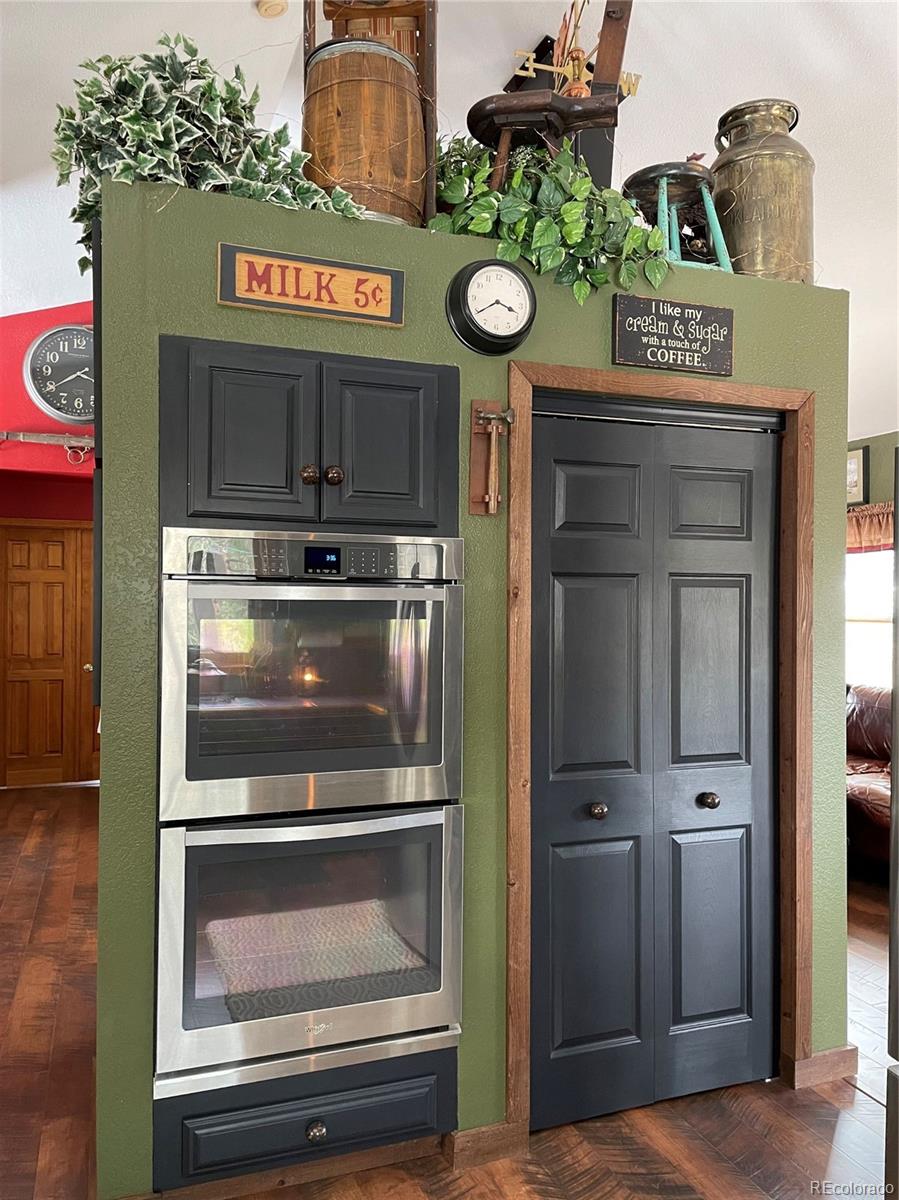 288 Spring Valley Bailey, CO 80421 - Photo 7 of 40