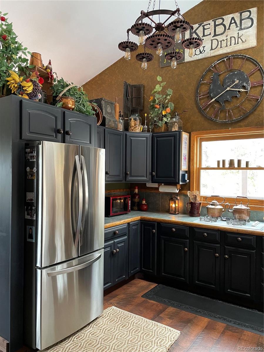 288 Spring Valley Bailey, CO 80421 - Photo 8 of 40