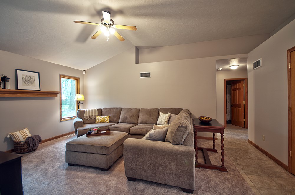 51950 Hazel Road Granger, IN 46530 - Photo 4 of 23 Gallery Image 4