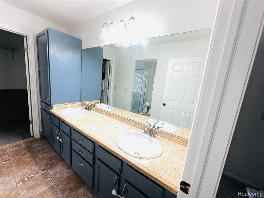 521 Cherry Grove Road Canton, MI 48188 - Photo 9 of 24