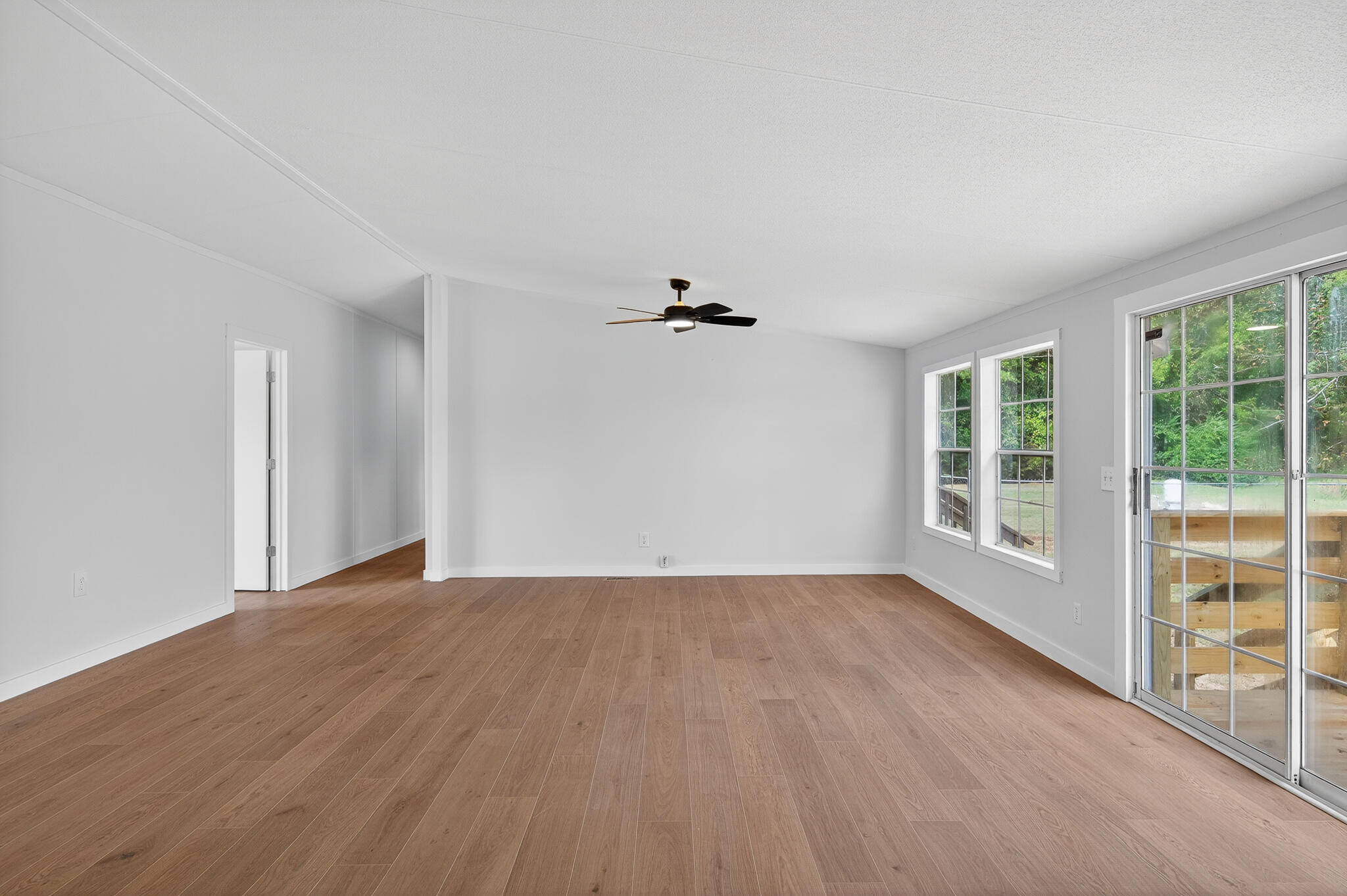 643 East Main Street Harleyville, SC 29448 - Photo 8 of 23 029_MOD_3316