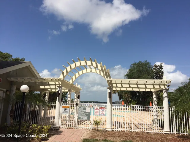 $164,900 | 225 South Tropical Trail, Unit 423, Merritt Island, FL 32952