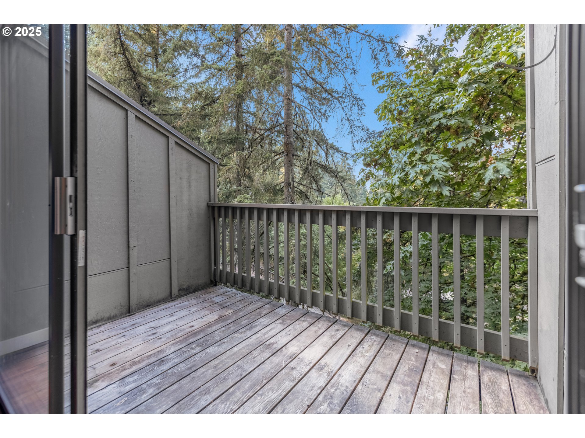 223 Trailside Loop Eugene, OR 97405 - Photo 25 of 40
