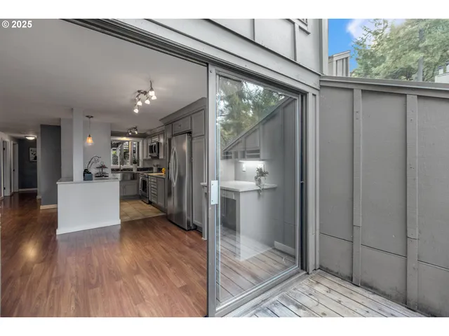 $295,000 | 223 Trailside Loop, Eugene, OR 97405