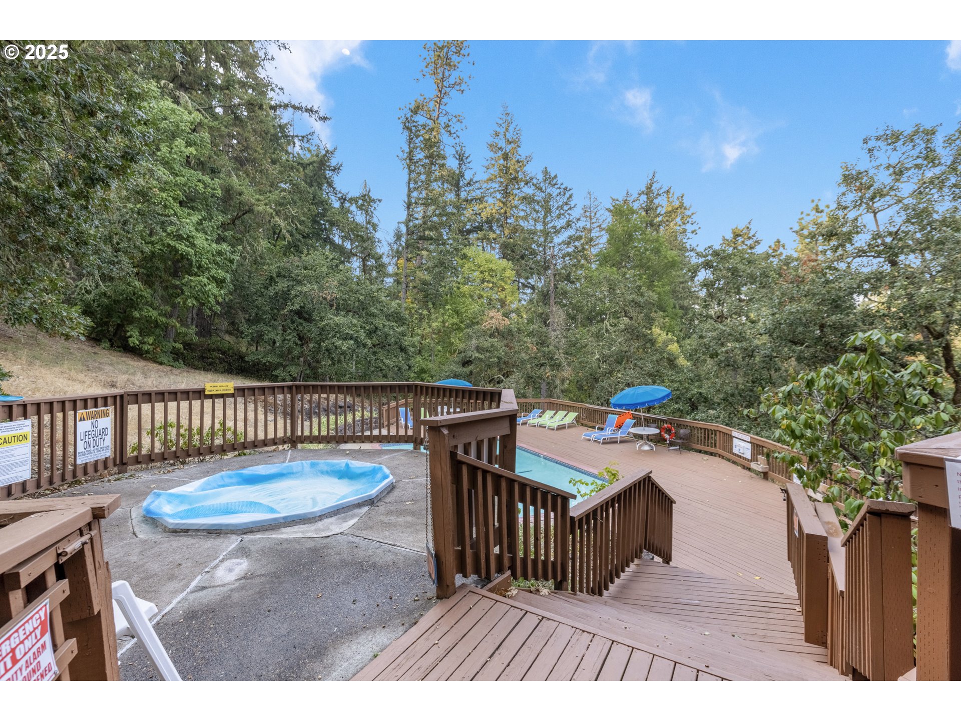 223 Trailside Loop Eugene, OR 97405 - Photo 37 of 40