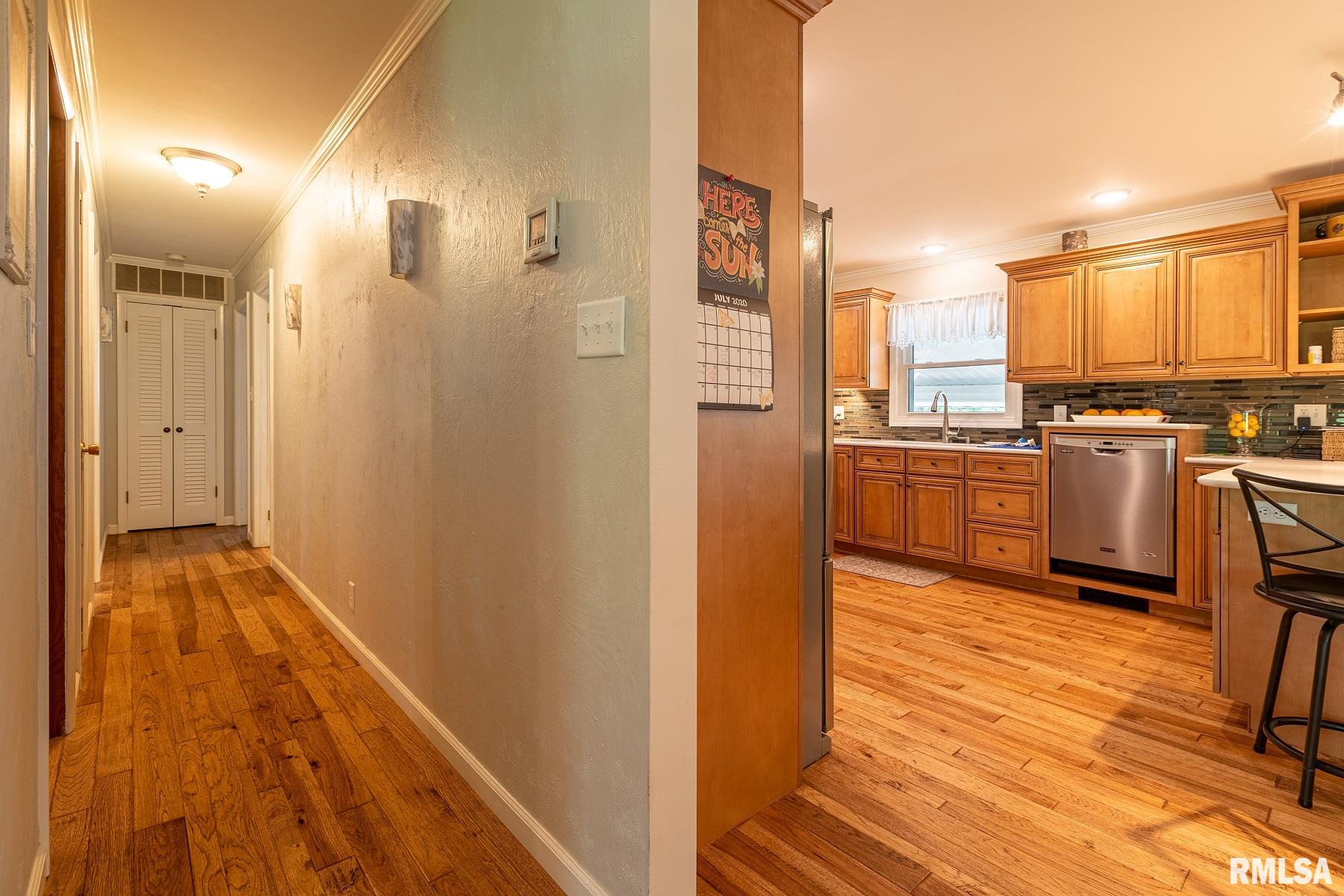 2990 Market Road Marion, IL 62959 - Photo 14 of 46 Gallery Image 14