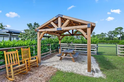 $1,650,000 | 14704 Black Bear Road, Palm Beach Gardens, FL 33418