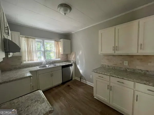 $1,500 | 214 Mimosa Drive, Dublin, GA 31021