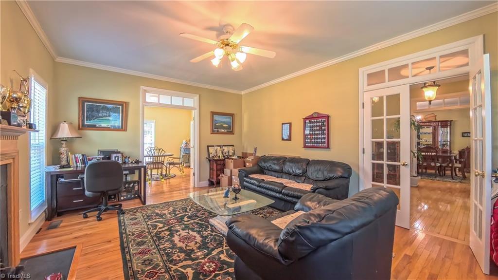 3023 Maple Branch Drive High Point, NC 27265 - Photo 12 of 37