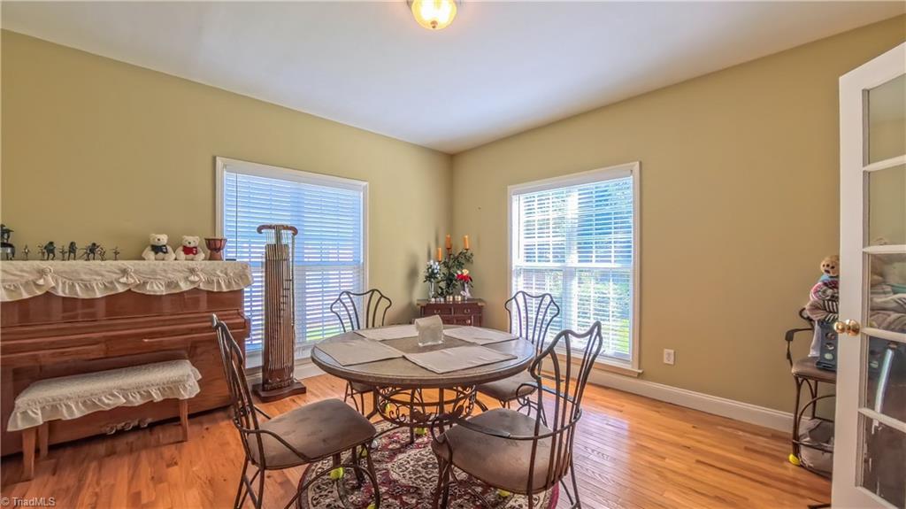 3023 Maple Branch Drive High Point, NC 27265 - Photo 13 of 37