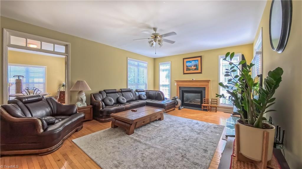 3023 Maple Branch Drive High Point, NC 27265 - Photo 15 of 37