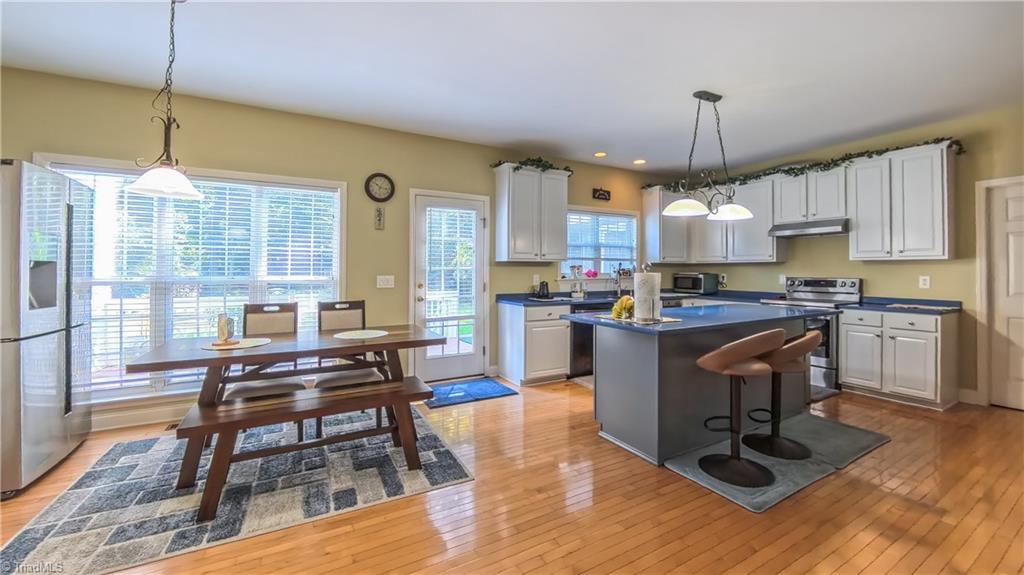 3023 Maple Branch Drive High Point, NC 27265 - Photo 21 of 37