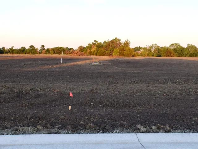 $48,000 | 4804 Bridgewood Street, Wichita, KS 67226