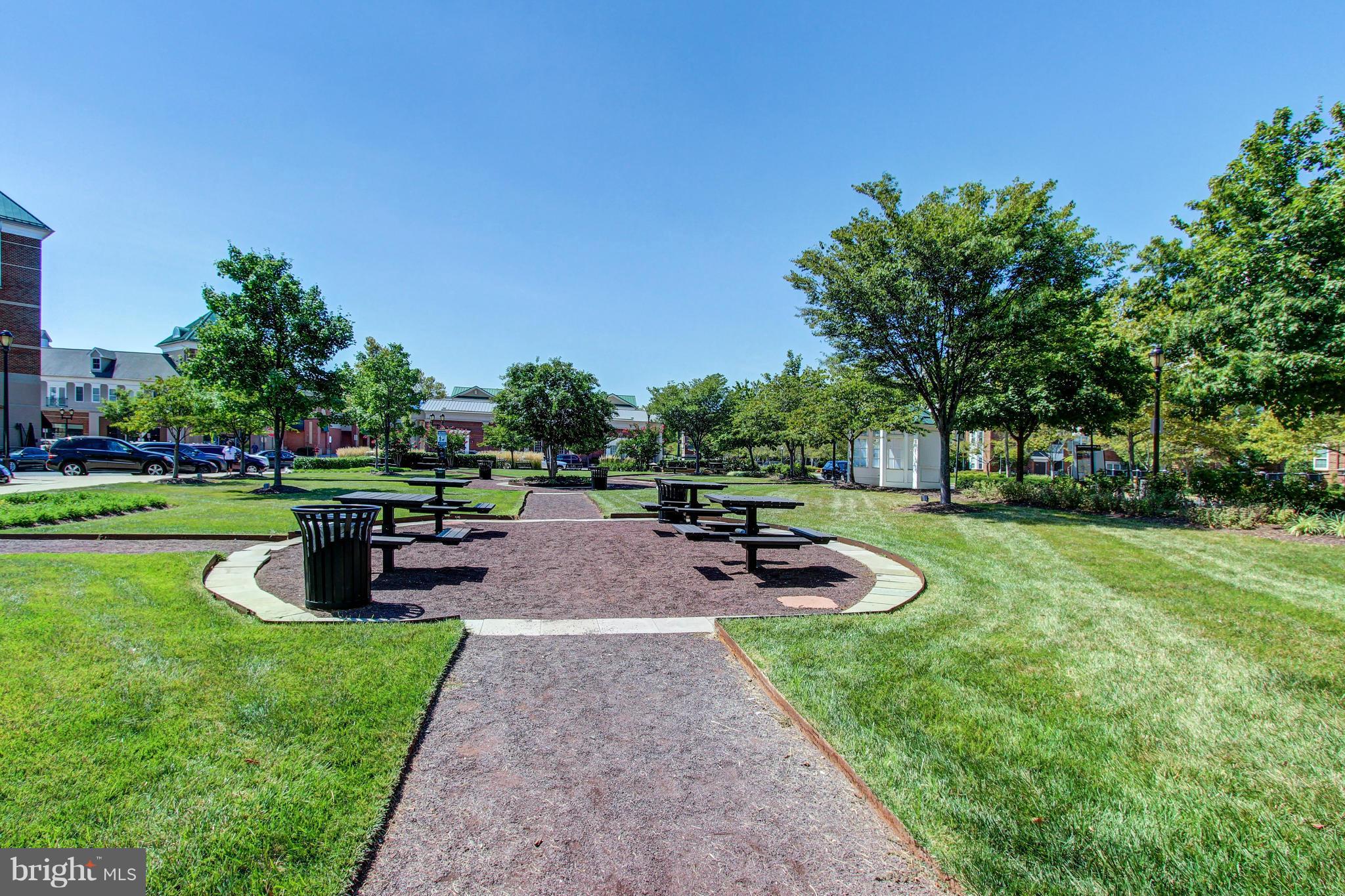 725 Ridgemont Avenue Rockville, MD 20850 - Photo 27 of 29 Community