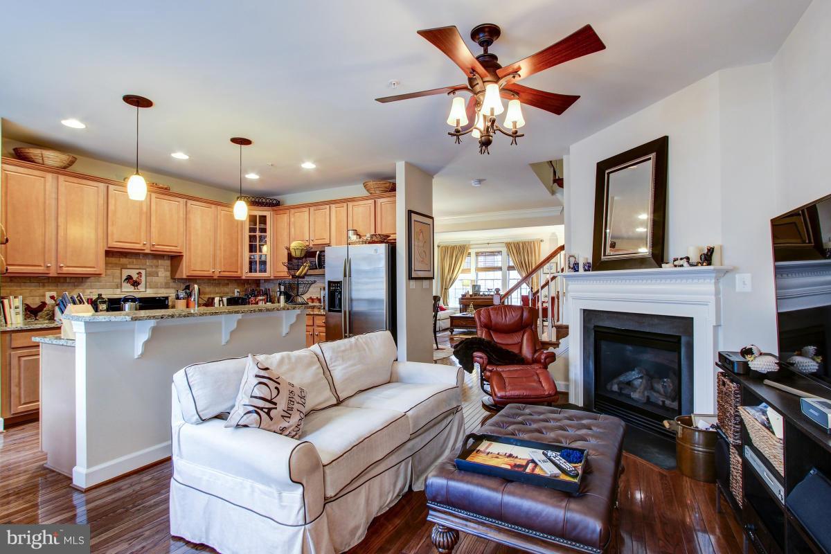 725 Ridgemont Avenue Rockville, MD 20850 - Photo 9 of 29 Family Room