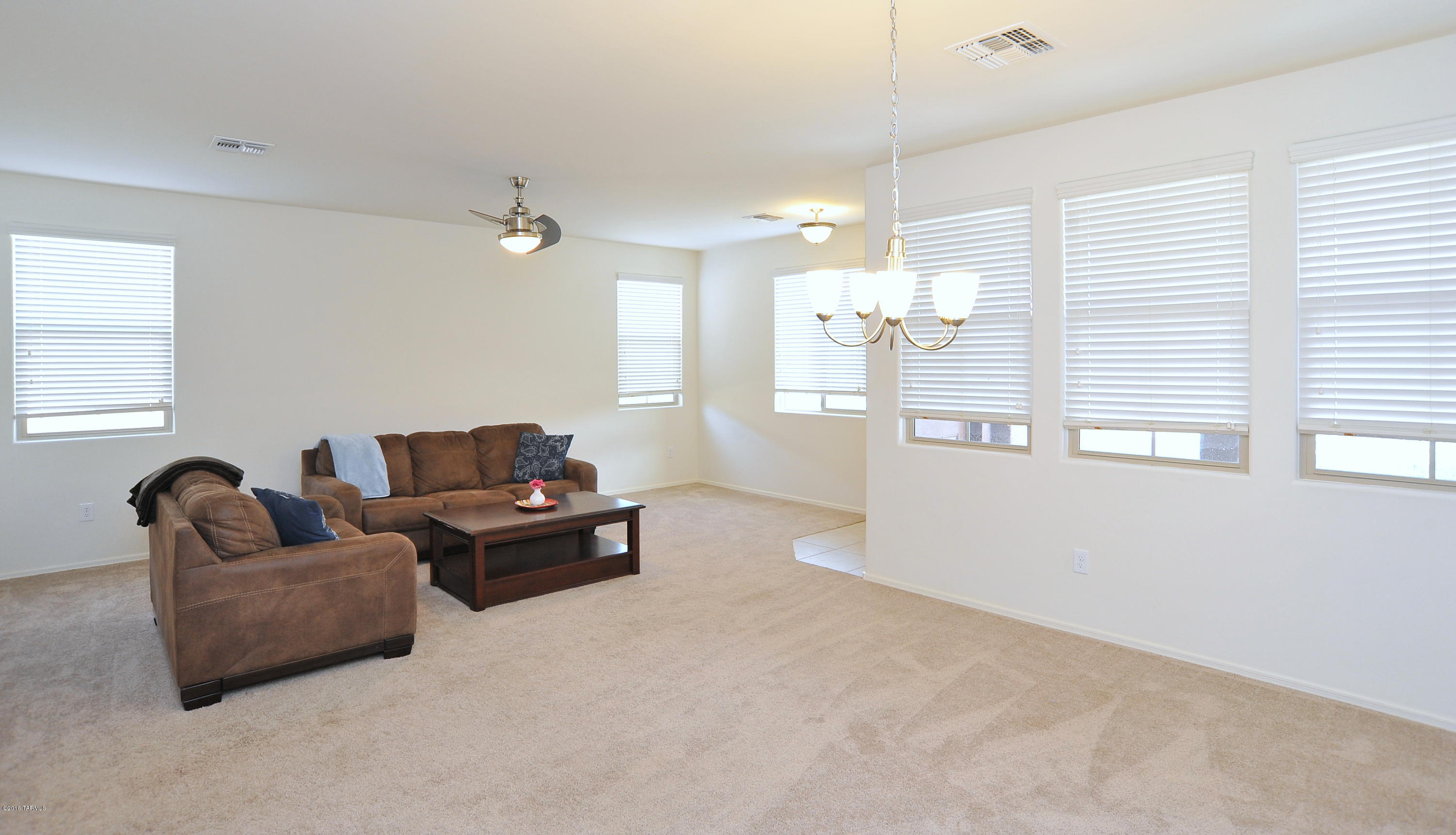 39033 South Running Roses Lane Saddlebrooke, AZ 85739 - Photo 12 of 24