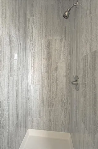 $350,000 | 24475 West 83rd Street, Lenexa, KS 66227