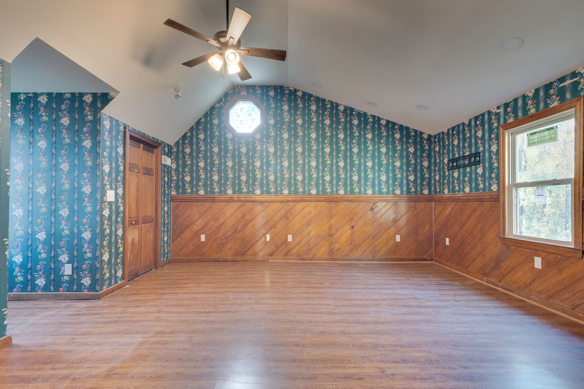 409 Elora Road Elora, TN 37328 - Photo 24 of 25 a view of room with window and hardwood floor