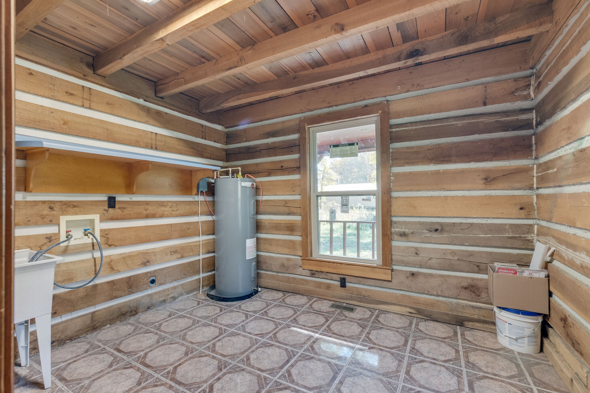 409 Elora Road Elora, TN 37328 - Photo 25 of 25 a room with window and chair