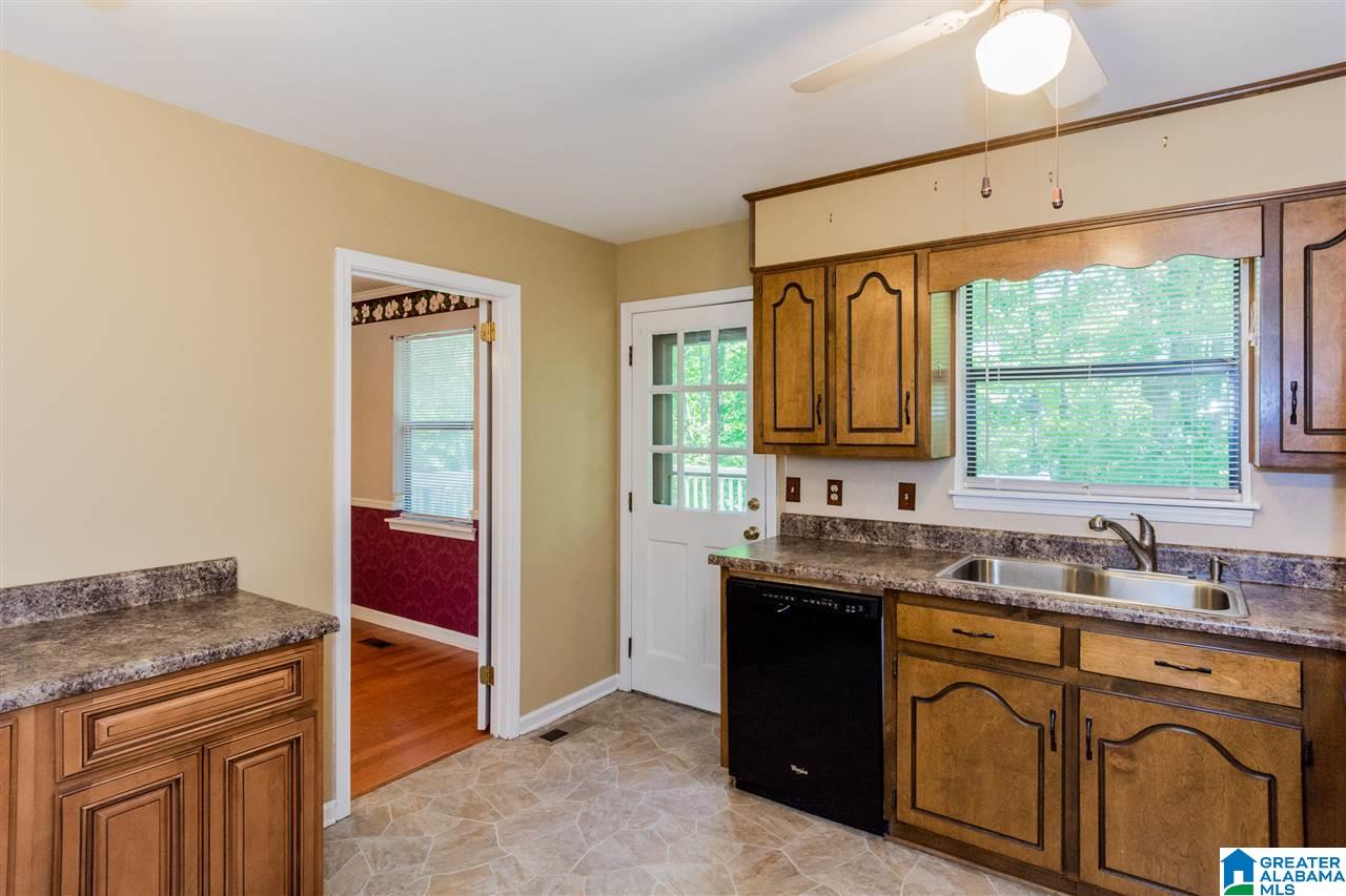 116 Forest Ridge Road Alabaster, AL 35114 - Photo 11 of 33