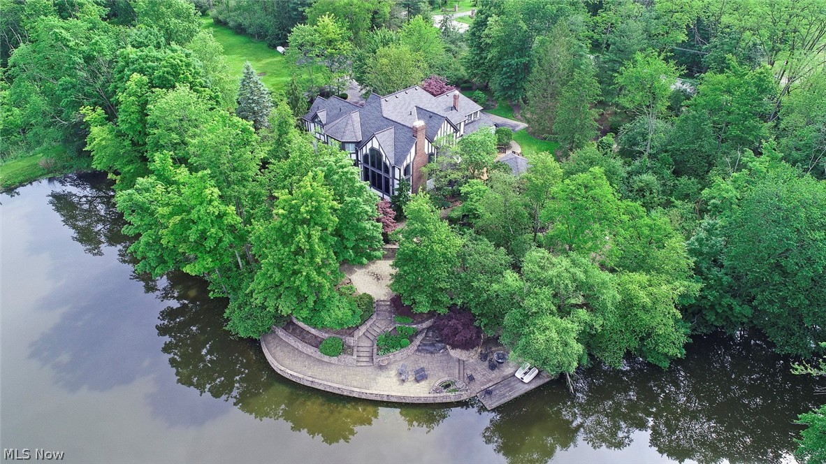5570 Liberty Road Chagrin Falls, OH 44022 - Photo 2 of 25 Gallery Image 2