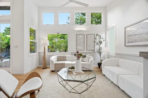 $3,898,000 | 2703 South Court, Palo Alto, CA 94306