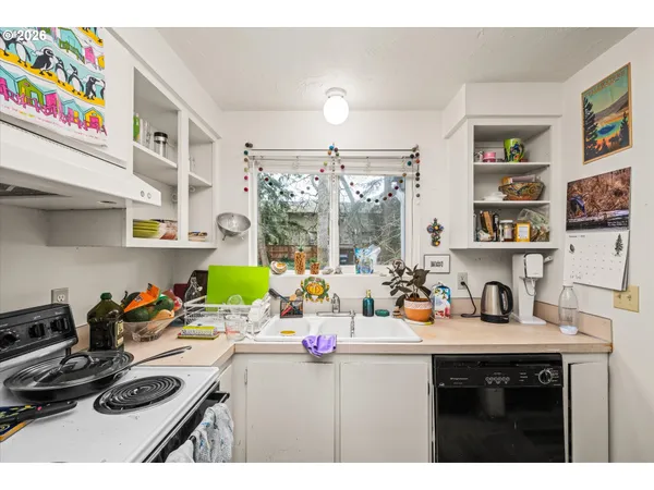 $220,000 | 2145 Hawkins Lane, Eugene, OR 97405