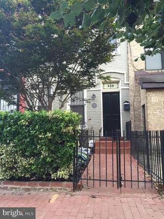 448 R Street Northwest Washington, DC 20001 - Photo 1 of 7 Exterior (Front)