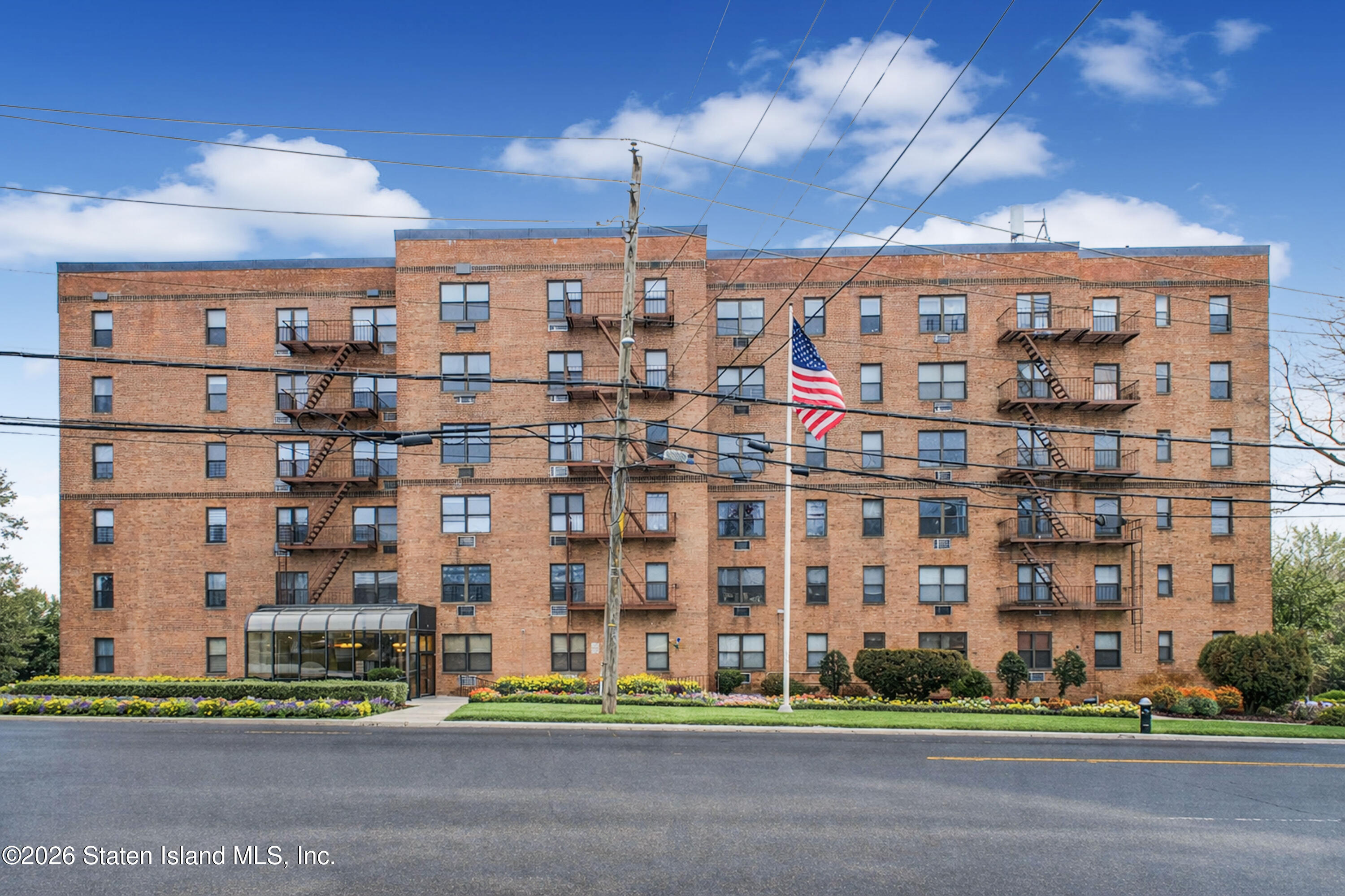 1160 Richmond Road, Unit 4G Staten Island, NY 10304 - Photo 1 of 14 a building view