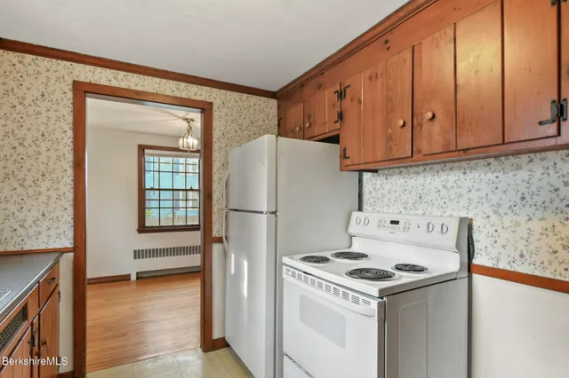 $315,000 | 196 Park Avenue, Dalton, MA 01226