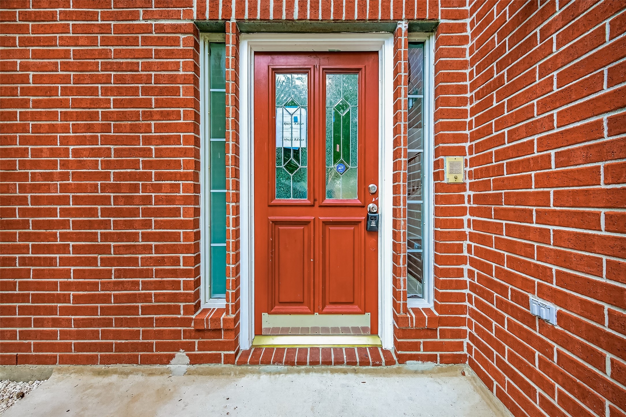 1302 Cross Draw Drive Houston, TX 77067 - Photo 2 of 35 a view of door