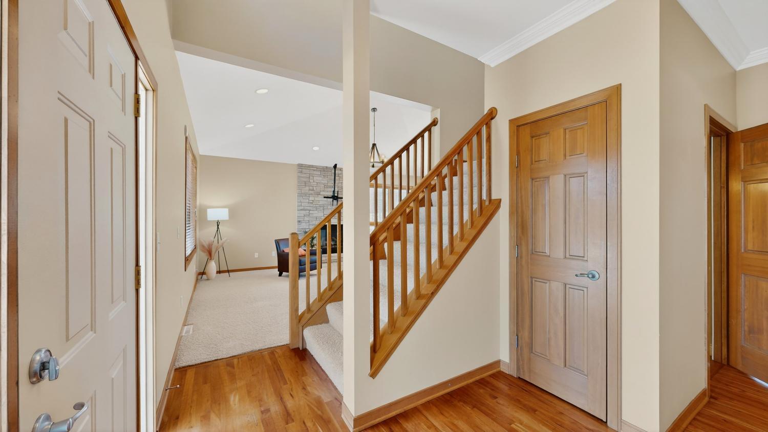 4823 Scenic Oak Drive Southwest Rochester, MN 55902 - Photo 3 of 62