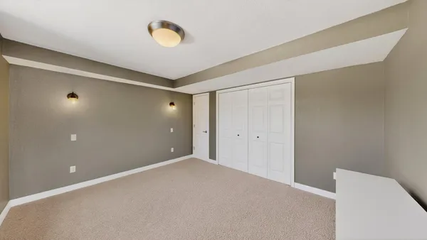 $664,900 | 4823 Scenic Oak Drive Southwest, Rochester, MN 55902