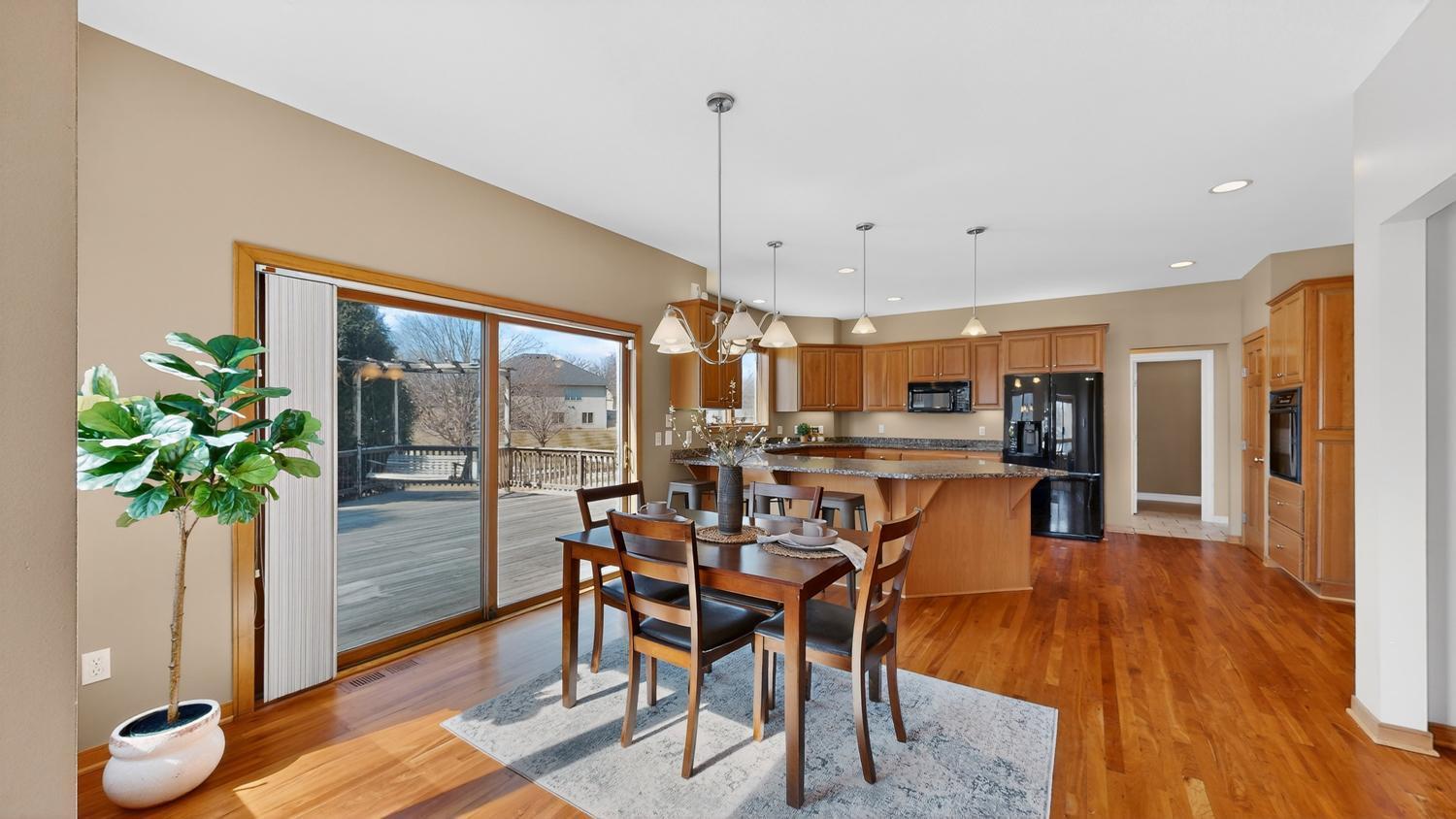 4823 Scenic Oak Drive Southwest Rochester, MN 55902 - Photo 8 of 62