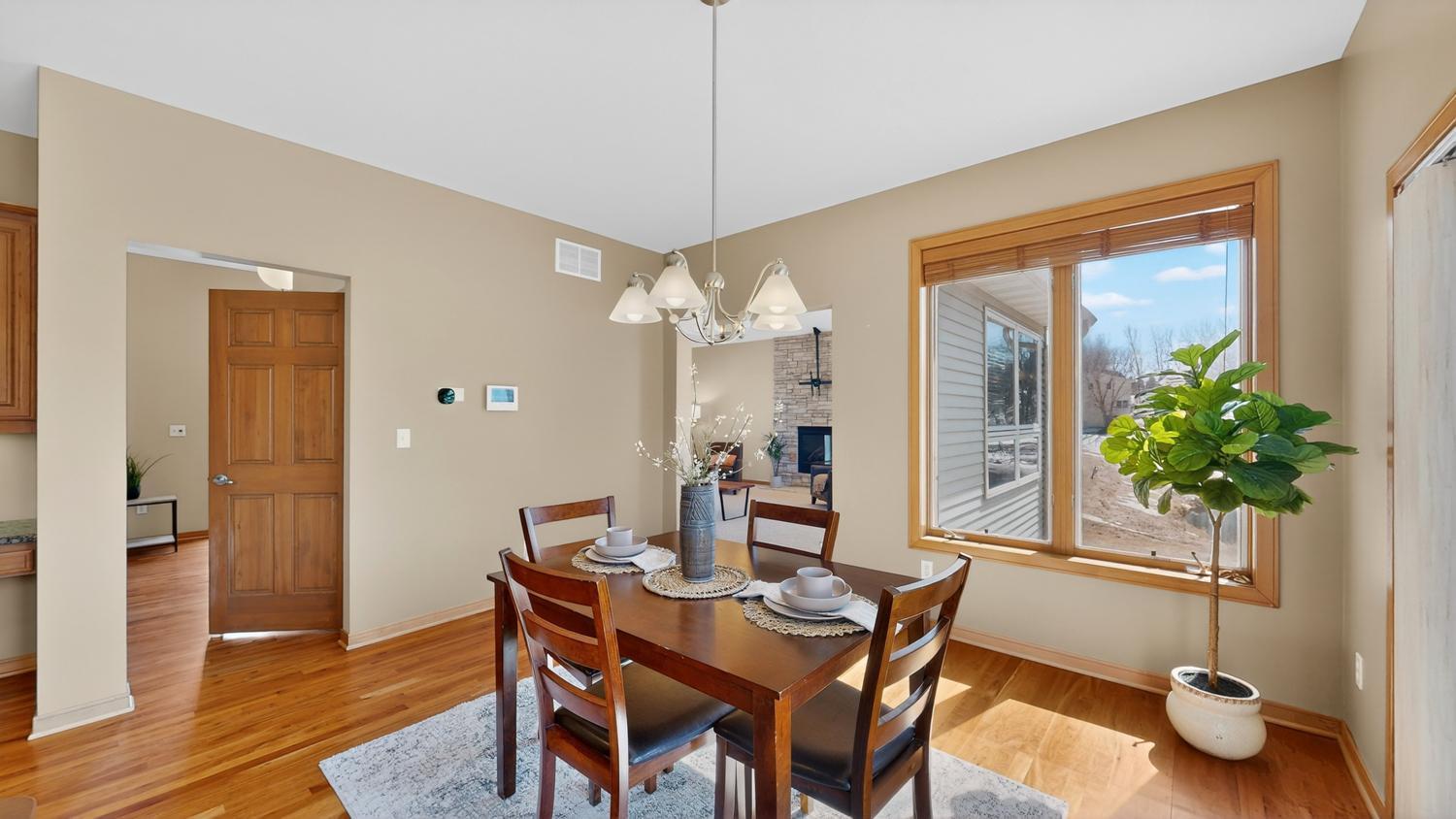 4823 Scenic Oak Drive Southwest Rochester, MN 55902 - Photo 10 of 62