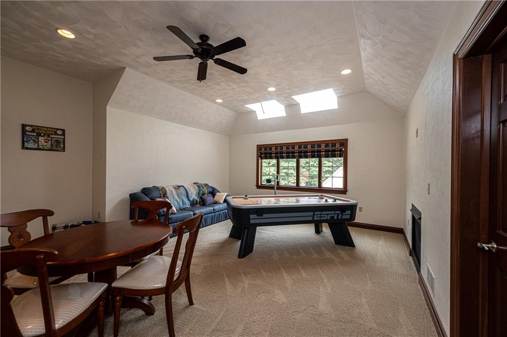 1801 Freeport Road Kittanning, PA 16201 - Photo 11 of 36 a living room with furniture and a window