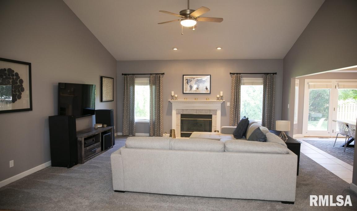 3541 Benbrook Drive Springfield, IL 62711 - Photo 3 of 34