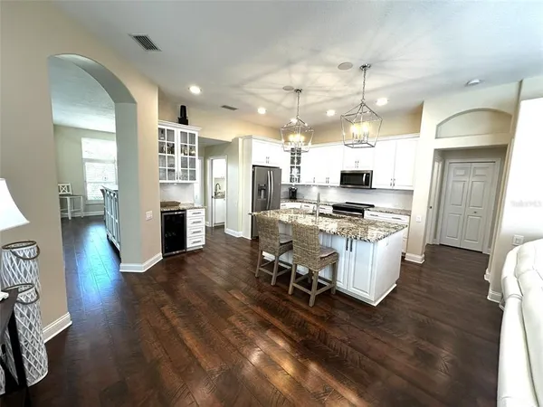 $4,000 | 1126 2nd Avenue South, Tierra Verde, FL 33715