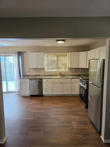 $310,000 | 209 Mill Stream Drive, Bolingbrook, IL 60440